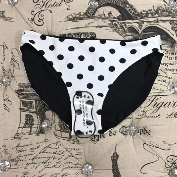 Snapper Rock Reversible Bikini Bottom - Picture 6 of 6